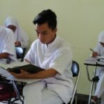 Pelaksanaan Uji Laboratorium RMIK Stikes WCH