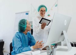 universitas yang ada jurusan rekam medis